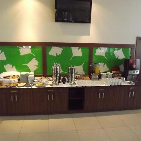 Hotel Ginkgo Hódmezővásárhely Εξωτερικό φωτογραφία